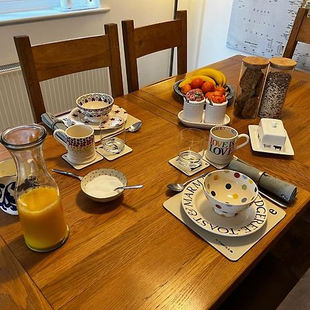 Flavian House Bed and Breakfast Chichester Buitenkant foto